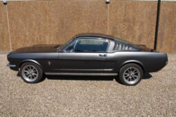 Ford Mustang Fastback full