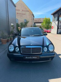 Mercedes-Benz E klasse (W210) 430 full