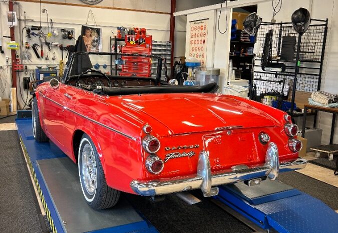 Datsun Fairlady 1600 full
