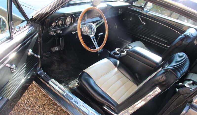 Ford Mustang Fastback full