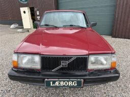 Volvo 200-Serie 240 stc. Black Line full