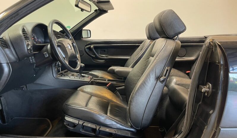 BMW 3-serie E36 328i 2,8 Cabriolet 2d full