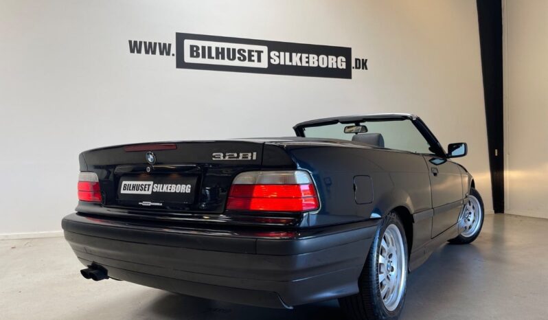 BMW 3-serie E36 328i 2,8 Cabriolet 2d full