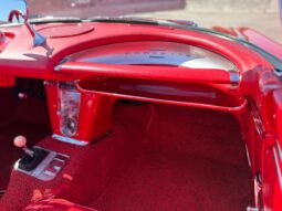 Chevrolet Corvette C1 Stingray convertible full