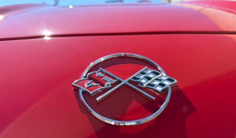 Chevrolet Corvette C1 Stingray convertible full