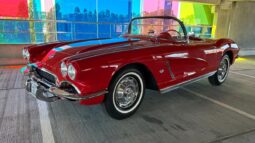 Chevrolet Corvette C1 Stingray convertible full