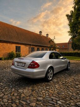 Mercedes-Benz E-KLasse (W211) E280 full