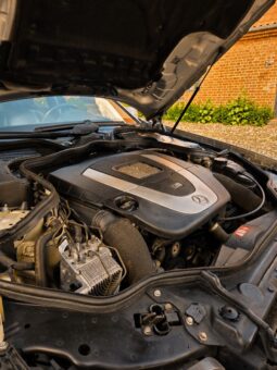 Mercedes-Benz E-KLasse (W211) E280 full