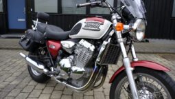 Triumph Thunderbird 900 full