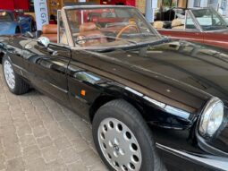 Alfa Romeo Spider 2,0 Twin Cam full