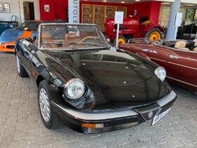 Alfa Romeo Spider 2,0 Twin Cam