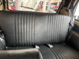 Lada Niva 1600 full