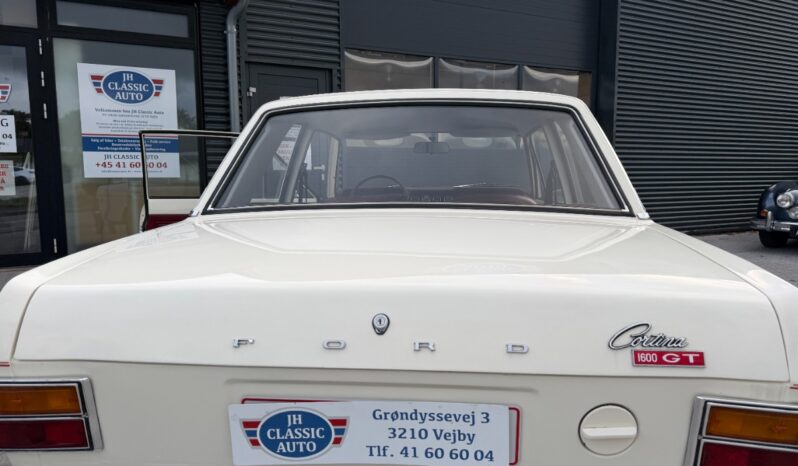 Ford Cortina 1600 GT MARK II full