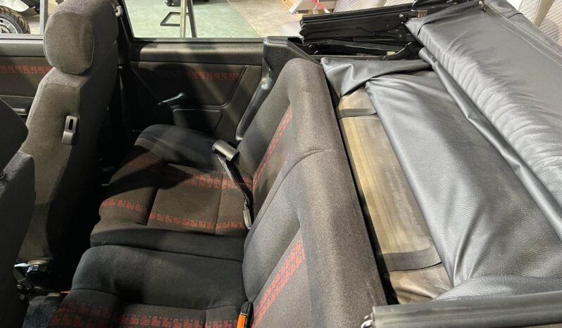 VW Golf 1 1,8 Cabriolet full