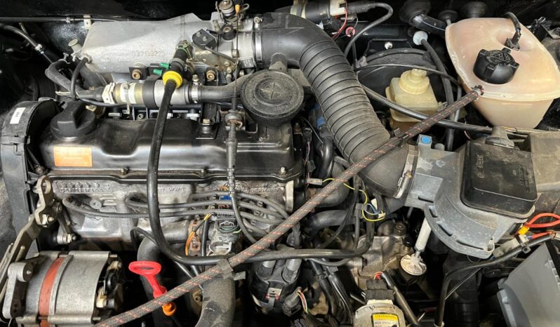 VW Golf 1 1,8 Cabriolet full