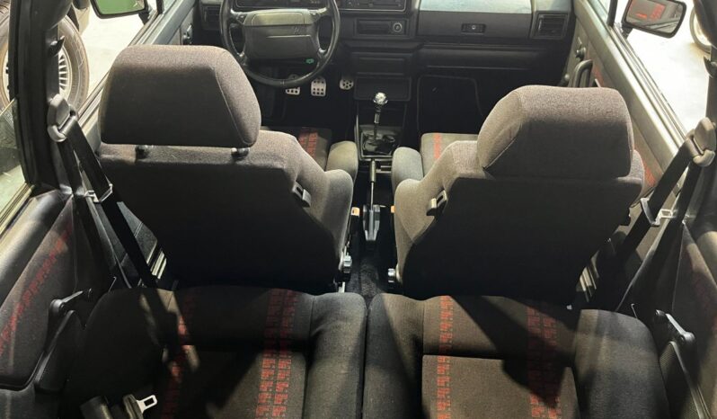 VW Golf 1 1,8 Cabriolet full