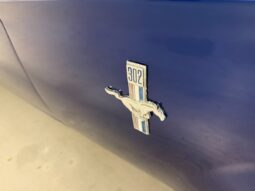 Ford Mustang 4.9 L 302 Fastback full