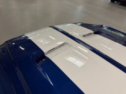 Ford Mustang 4.9 L 302 Fastback full