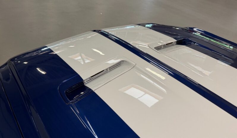 Ford Mustang 4.9 L 302 Fastback full