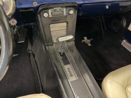Ford Mustang 4.9 L 302 Fastback full