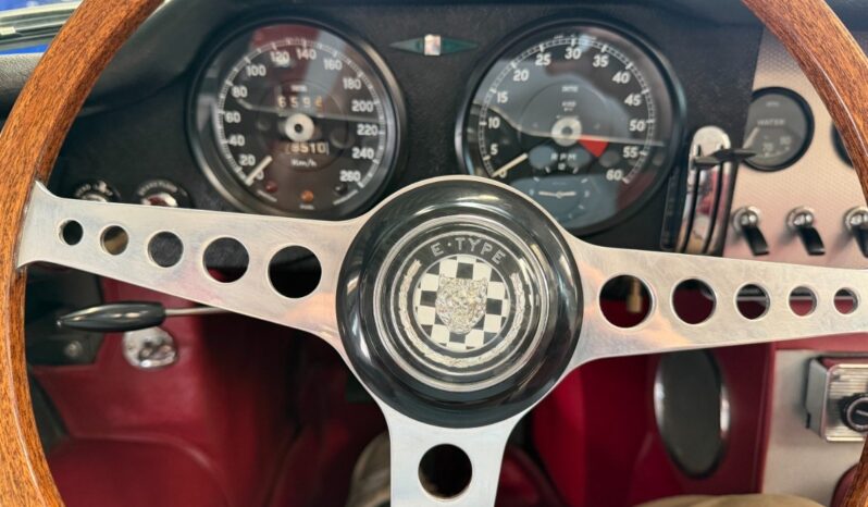 Jaguar E-Type 3.8 Roadster full