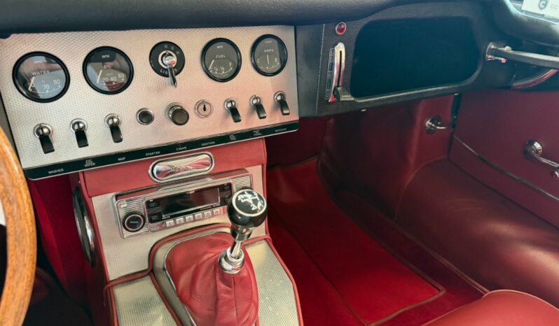 Jaguar E-Type 3.8 Roadster full