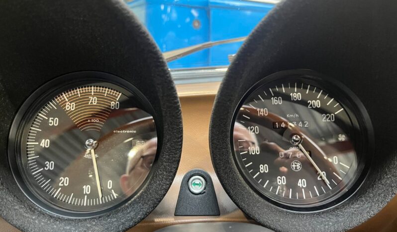 Alfa Romeo 2000 spider full
