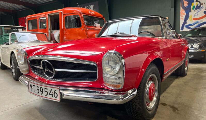 Mercedes-Benz SLC-Klasse (C107) Pagode 230 SL full