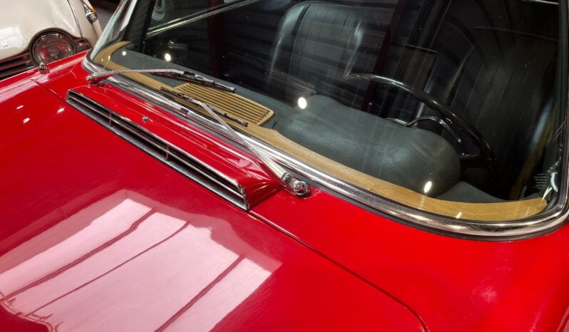 Mercedes-Benz SLC-Klasse (C107) Pagode 230 SL full