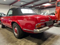 Mercedes-Benz SLC-Klasse (C107) Pagode 230 SL full
