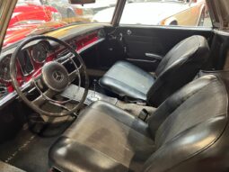 Mercedes-Benz SLC-Klasse (C107) Pagode 230 SL full
