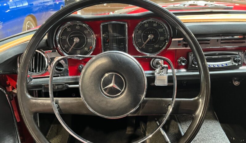 Mercedes-Benz SLC-Klasse (C107) Pagode 230 SL full