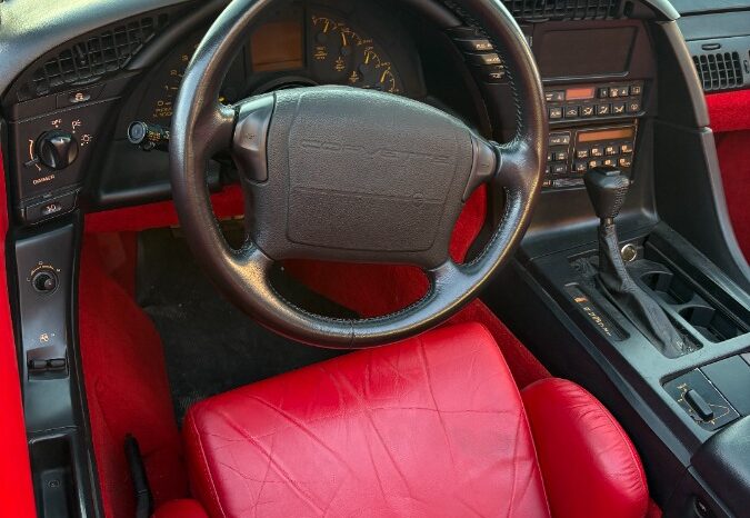 Chevrolet Corvette C4 LT1 full
