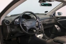 Mercedes-Benz CLK 320 Avantgarde Cabriolet full