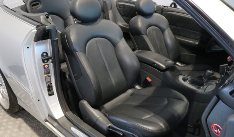 Mercedes-Benz CLK 320 Avantgarde Cabriolet full