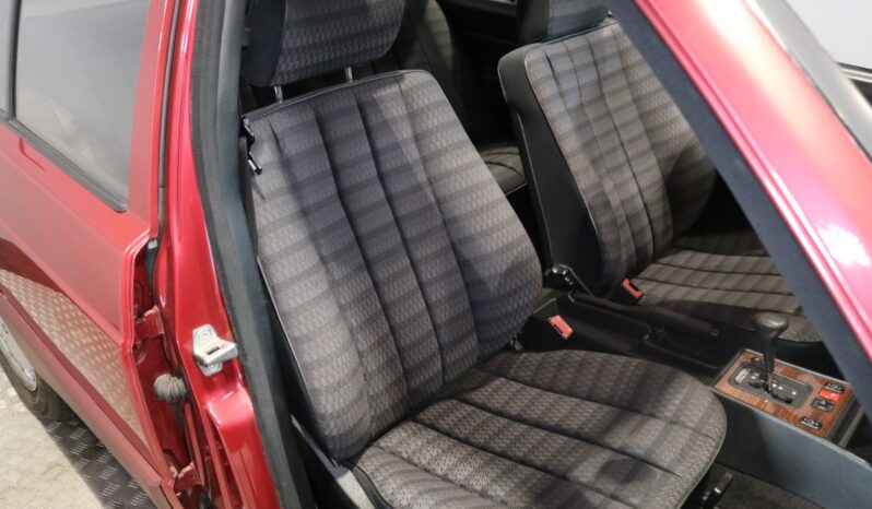 Mercedes-Benz 190 (W201) 1,8 full