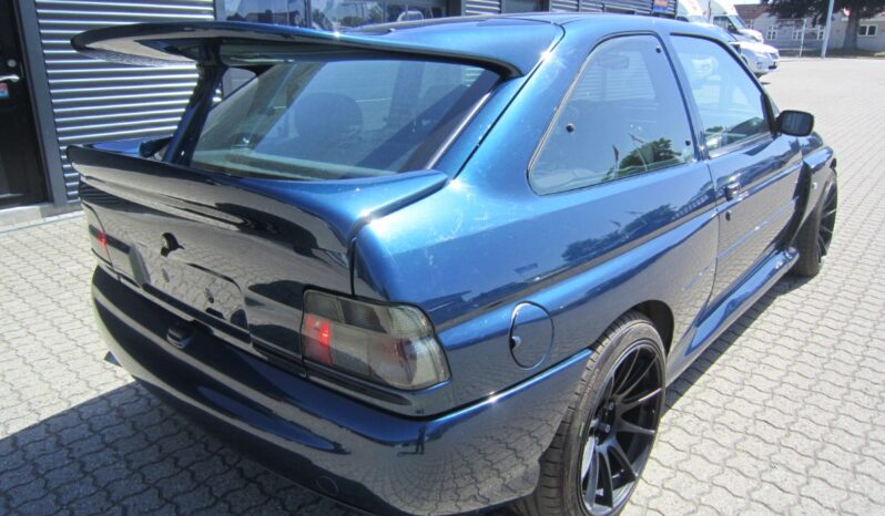 Ford Escort Cosworth full