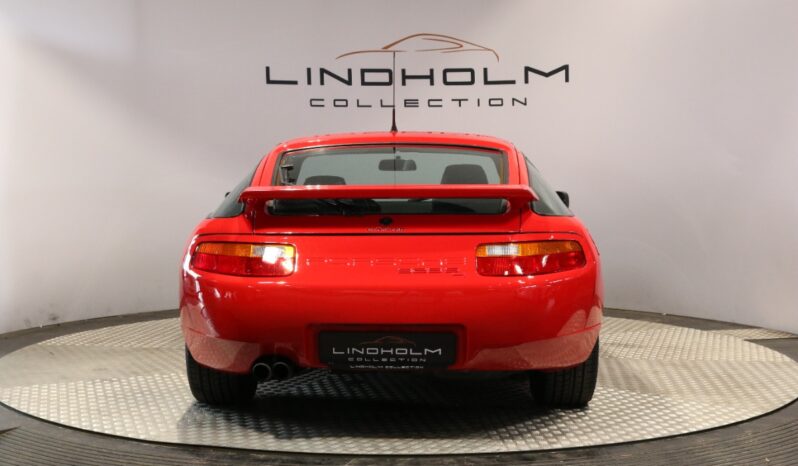 Porsche 928 S4 5.0 full