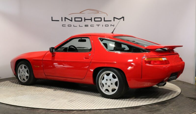 Porsche 928 S4 5.0 full