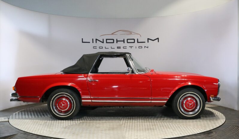 Mercedes-Benz SL (W113) 230 Pagode full
