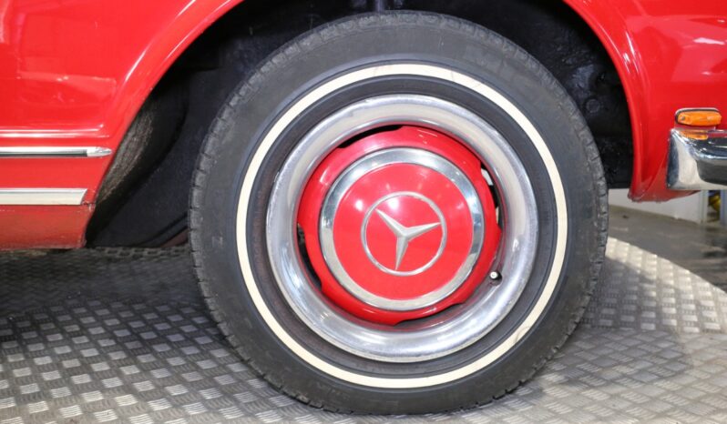 Mercedes-Benz SL (W113) 230 Pagode full