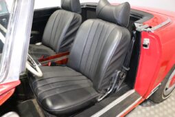 Mercedes-Benz SL (W113) 230 Pagode full