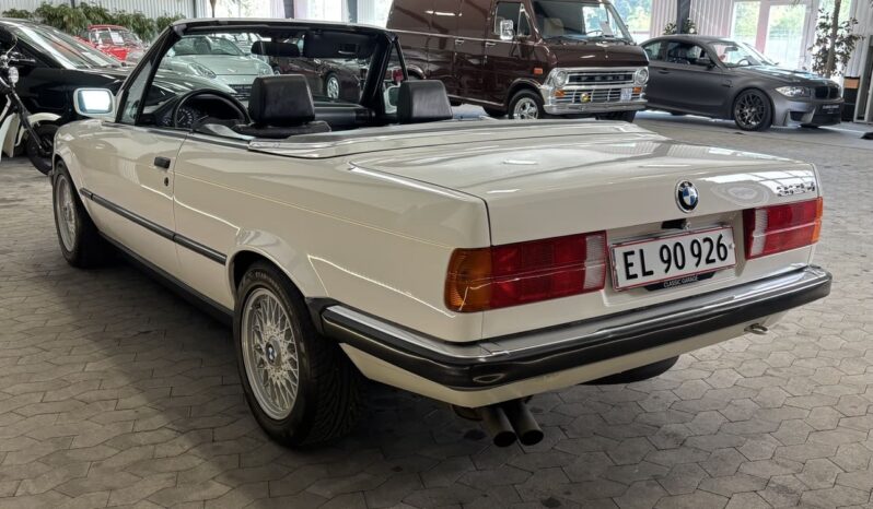 BMW 3-serie E30 325i Cabriolet full