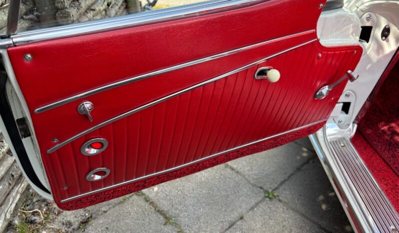 Chevrolet Corvette cabriolet full