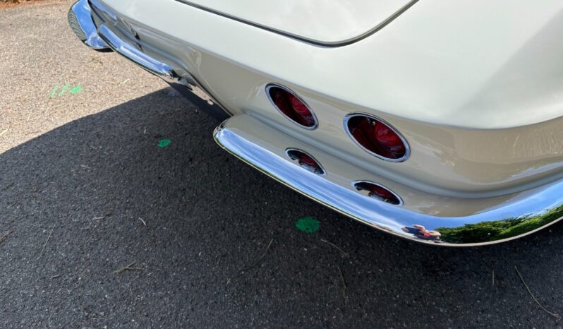 Chevrolet Corvette cabriolet full