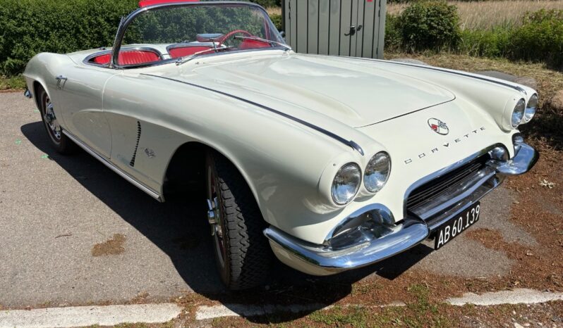Chevrolet Corvette cabriolet full