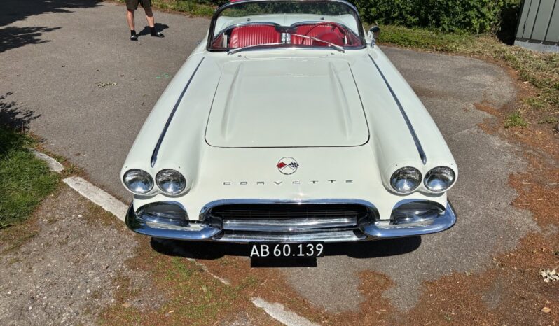Chevrolet Corvette cabriolet full