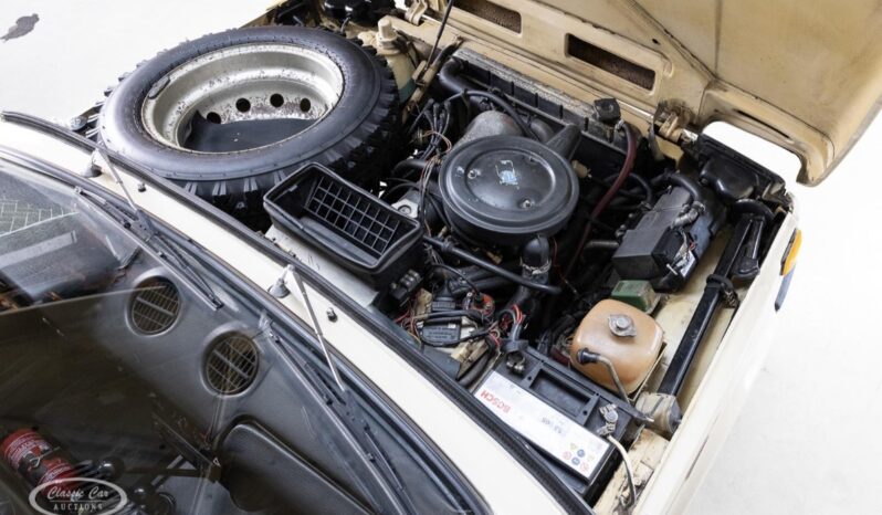 Lada Niva 1600 full