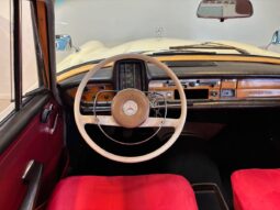 Mercedes-Benz 220-280 (W111) 220 SE 2,2 4d full