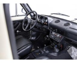 Lada Niva 1600 full